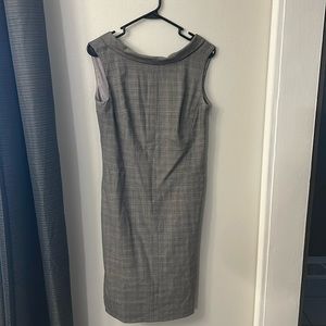 Sleeveless wide neck plaid dress with v-neck back detail